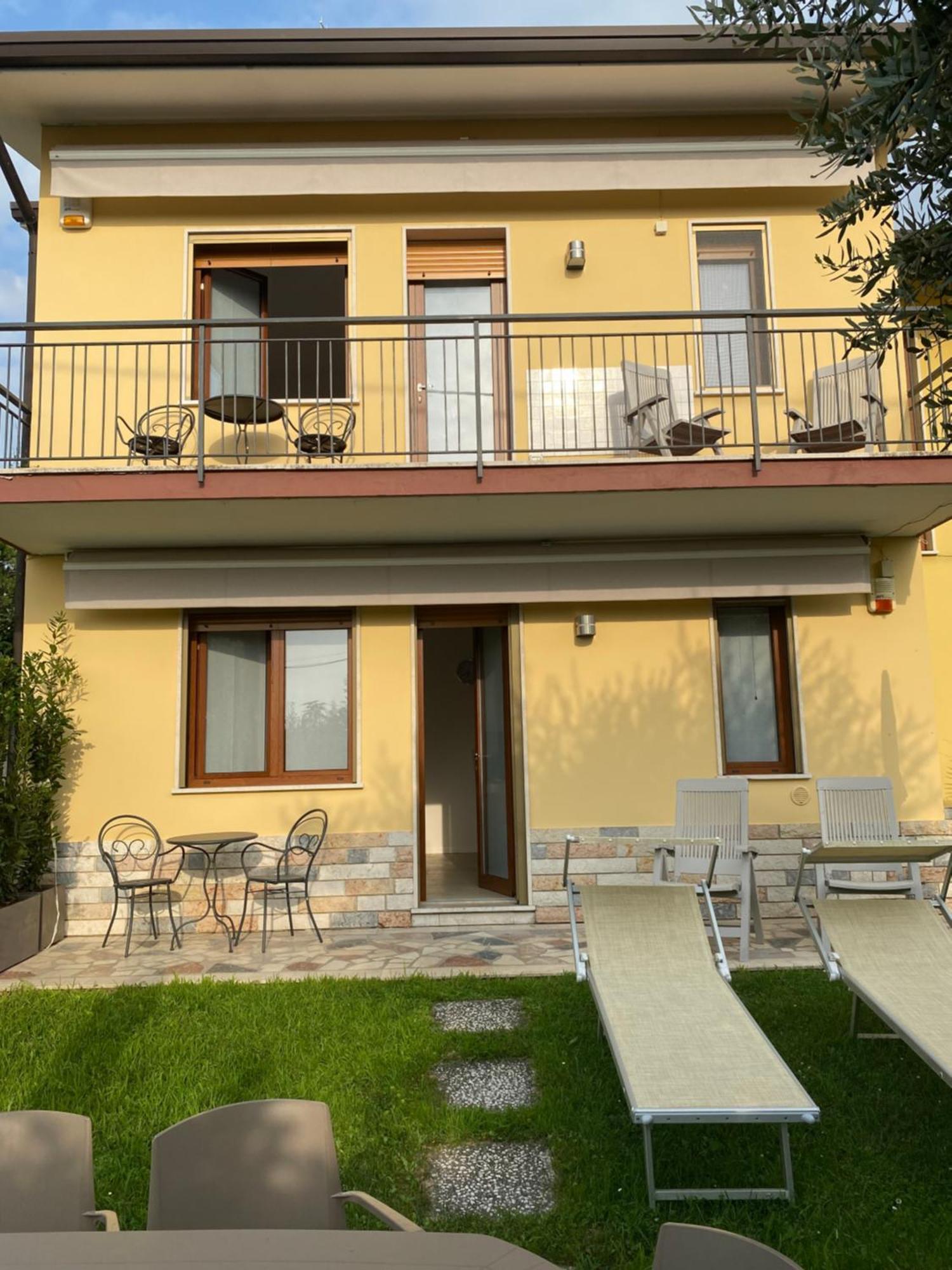 Appartamenti Hera Lazise Exterior foto